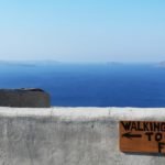 Trekking panoramico da Oia a Fira lungo la caldera Trekking panoramico da Oia a Fira lungo la caldera